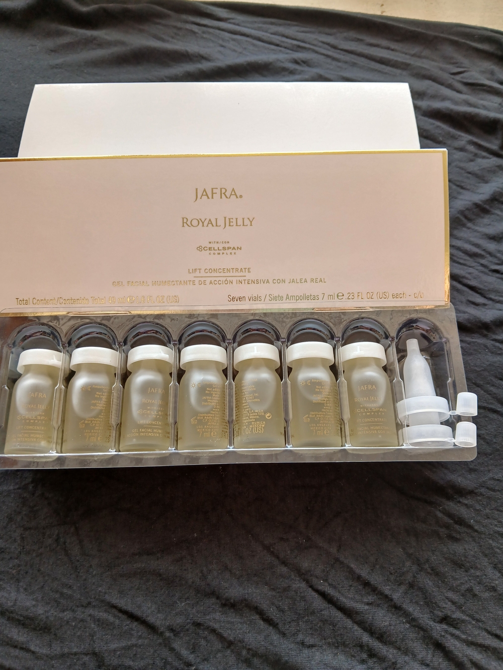 JAFRA Royal Jelly Lift Concentrate - Gold Serum Vials (7 Pack)